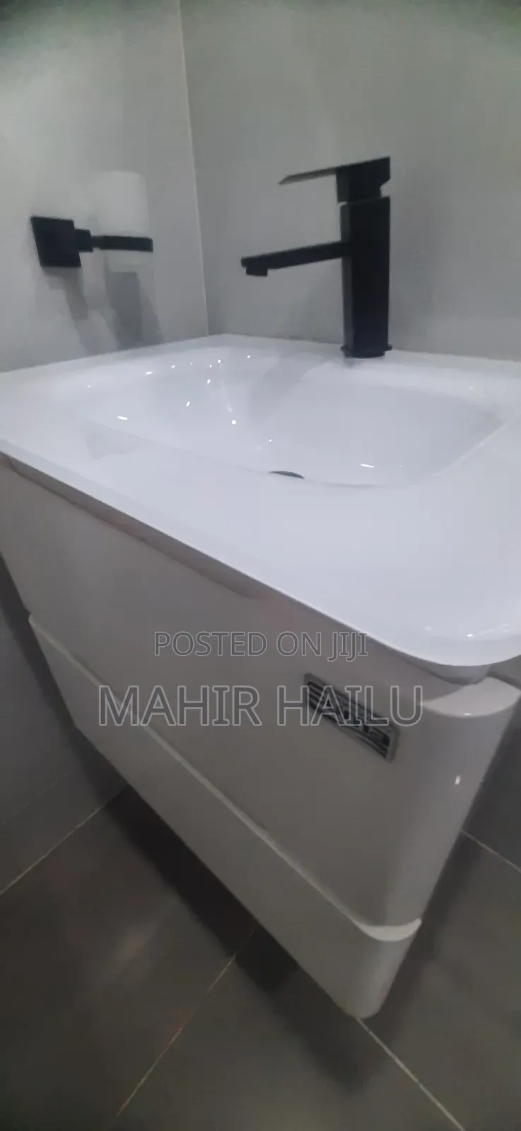 2bdrm Apartment in Real, Bole for rent