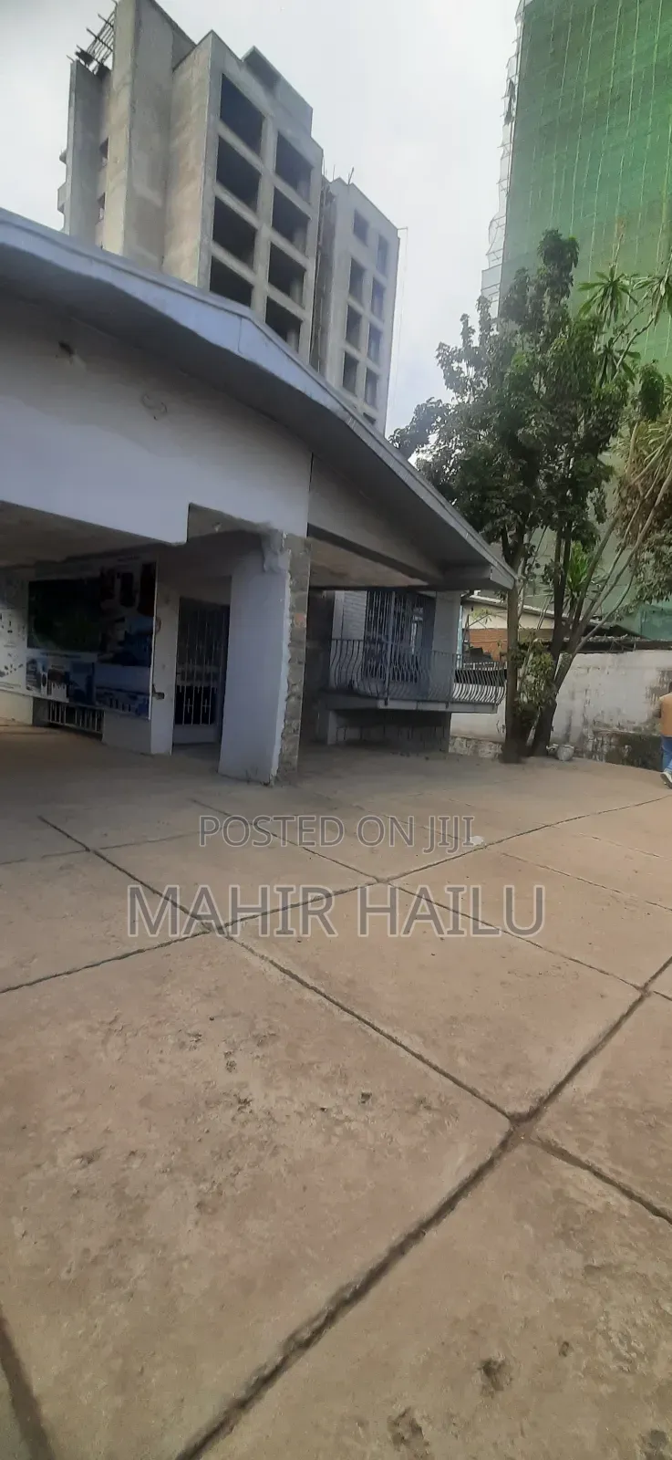 4bdrm House in Real, Bole for rent