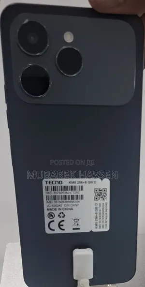 Tecno Spark 40 256 GB Silver