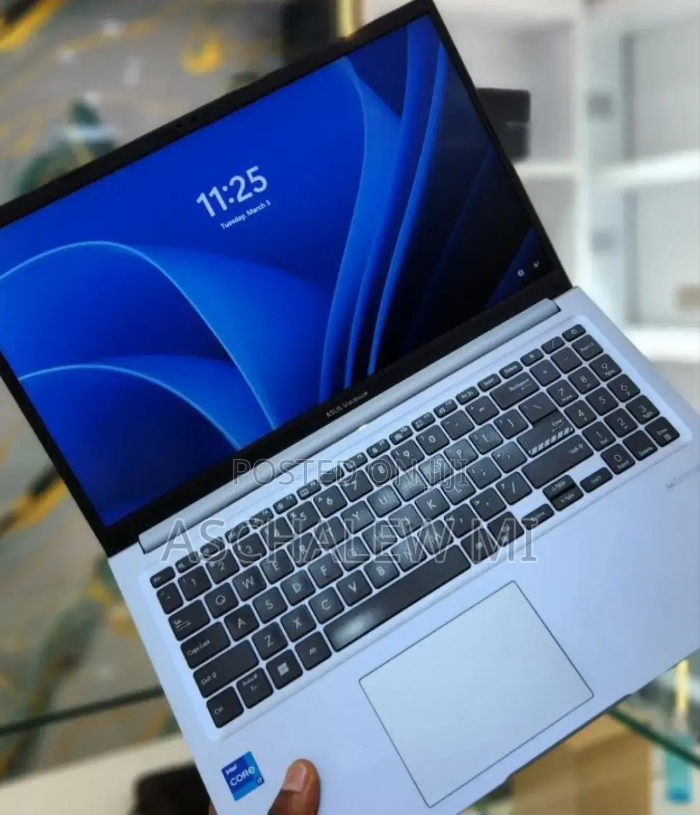 New Laptop Asus Vivobook 16 16GB Intel Core i7 SSD 512GB
