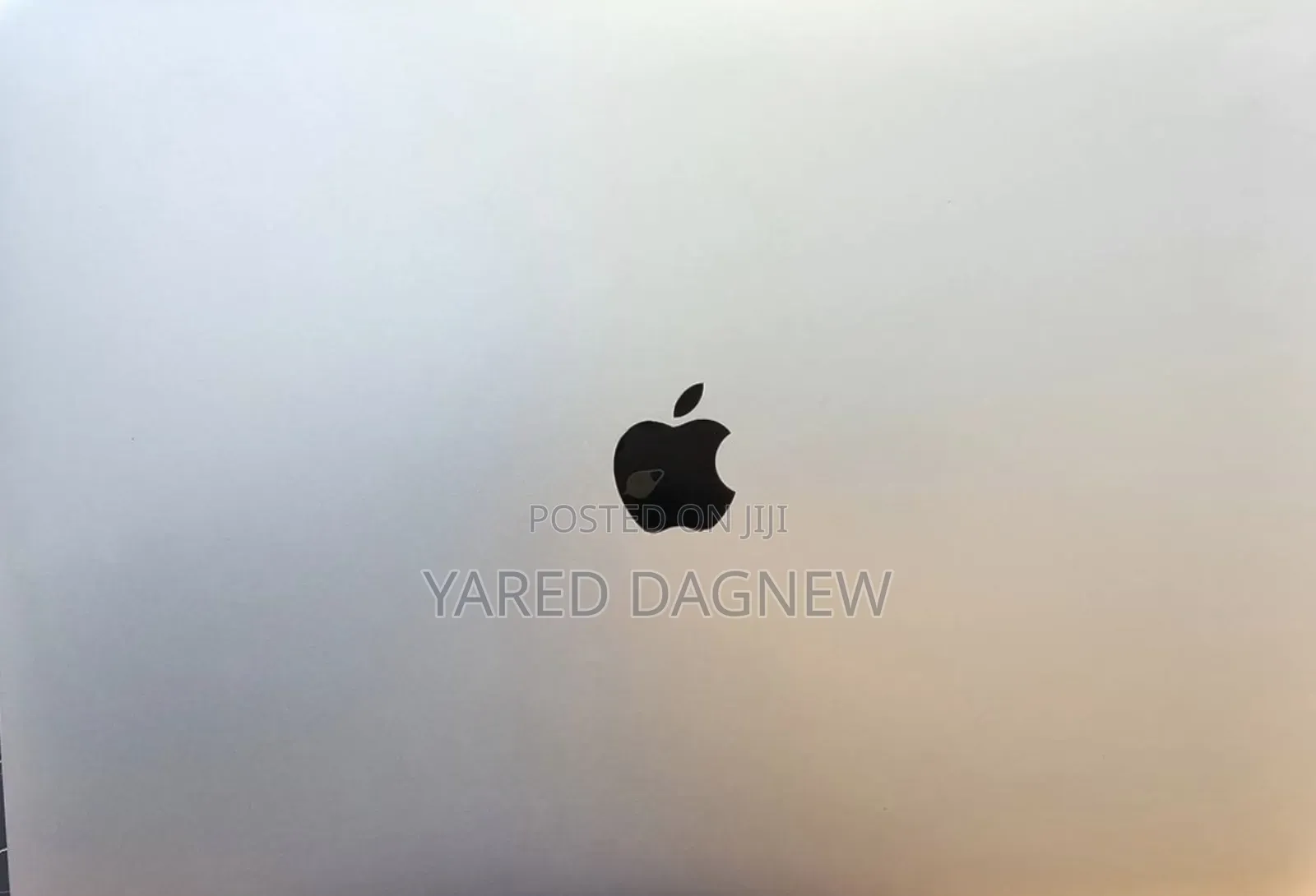 New Laptop Apple MacBook Pro 2019 16GB Intel Core i7 SSD 512GB