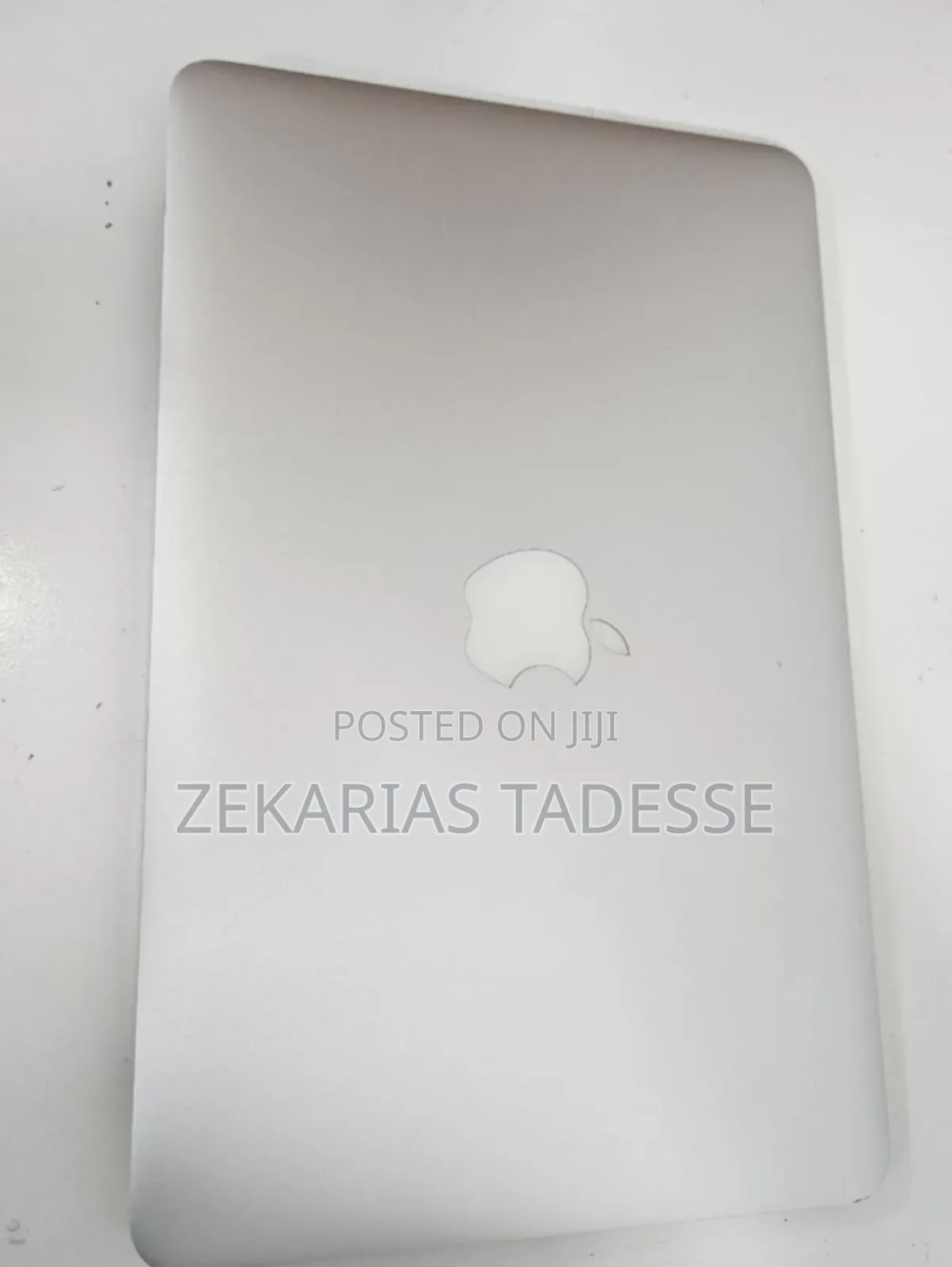 New Laptop Apple MacBook Air 2014 4GB Intel Core i5 SSD 256GB
