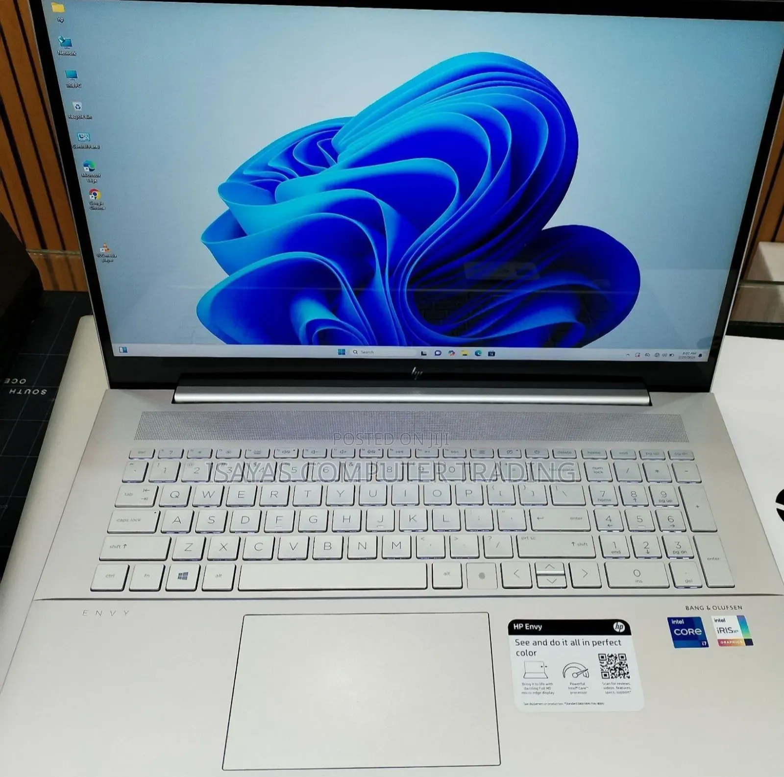 New Laptop HP Envy 17 16GB Intel Core i7 SSD 512GB