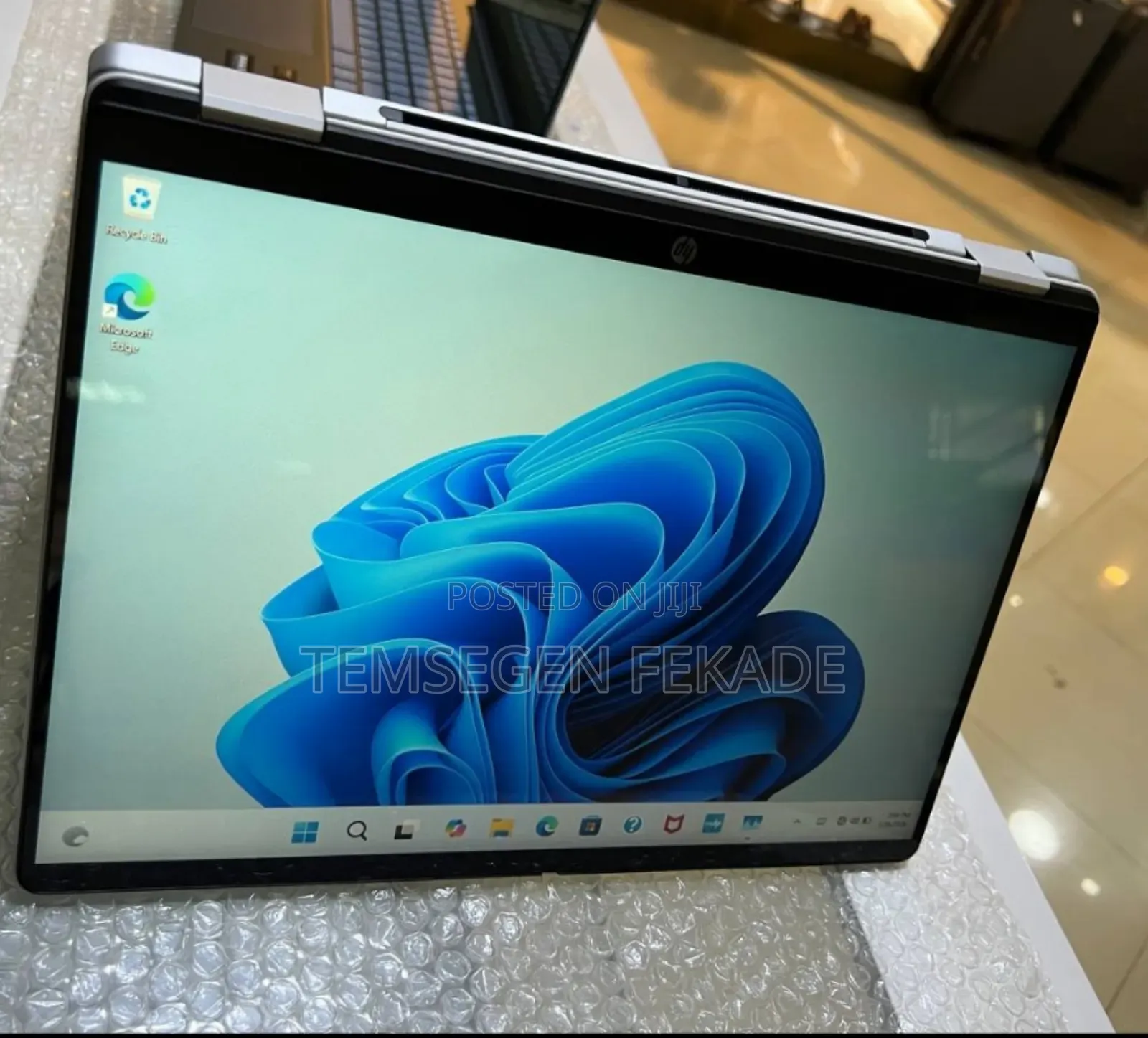 New Laptop HP OmniBook 5 14" 16GB Intel Core 7 SSD 512GB
