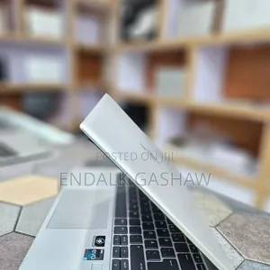 New Laptop HP EliteBook x360 1040 G9 16GB AMD Ryzen 5 SSD 512GB