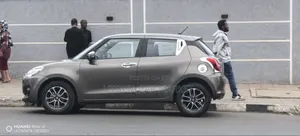 Suzuki Swift 2021 Gray