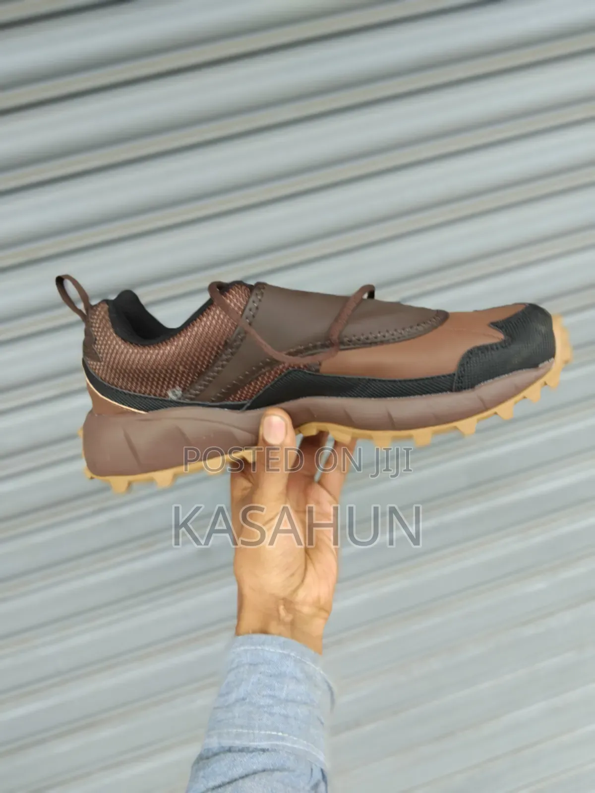 ማስክ ያለው ጫማ Oirgnal Shose Size 40,41,42,43