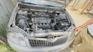 Toyota Corolla 2005 Silver