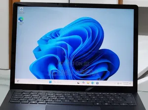 New Laptop Microsoft Surface Laptop 4 16GB Intel Core i7 SSD 512GB