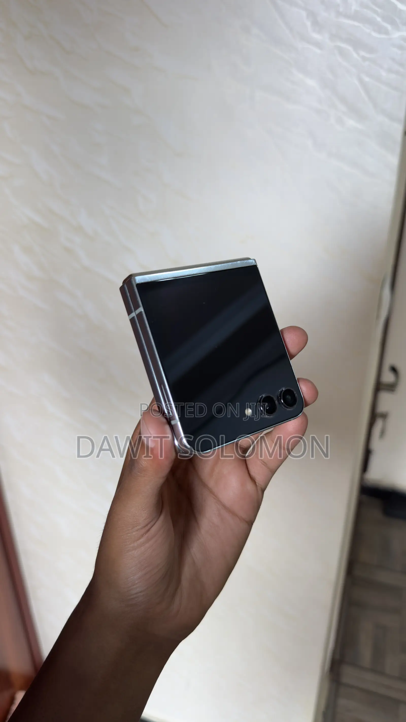 New Samsung Galaxy Z Flip5 512 GB