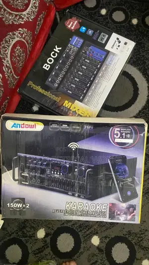 Audio Amplifier With Mixer