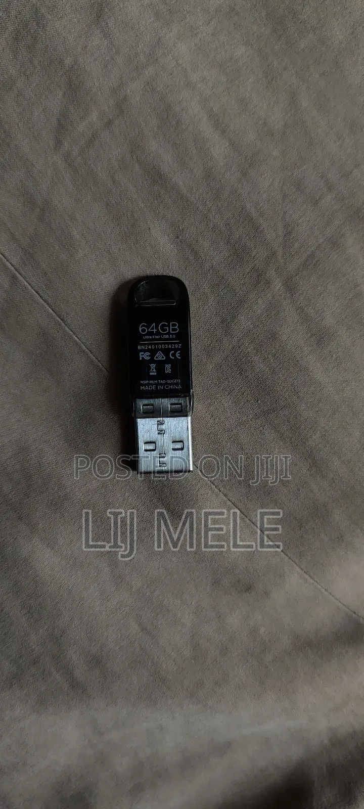 Sandisk Ultra Flair Usb 3.0 Flash Drive - 64gb (Black)