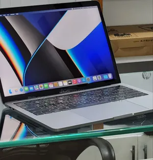 New Laptop Apple MacBook Pro M1 16GB Apple M1 SSD 256GB