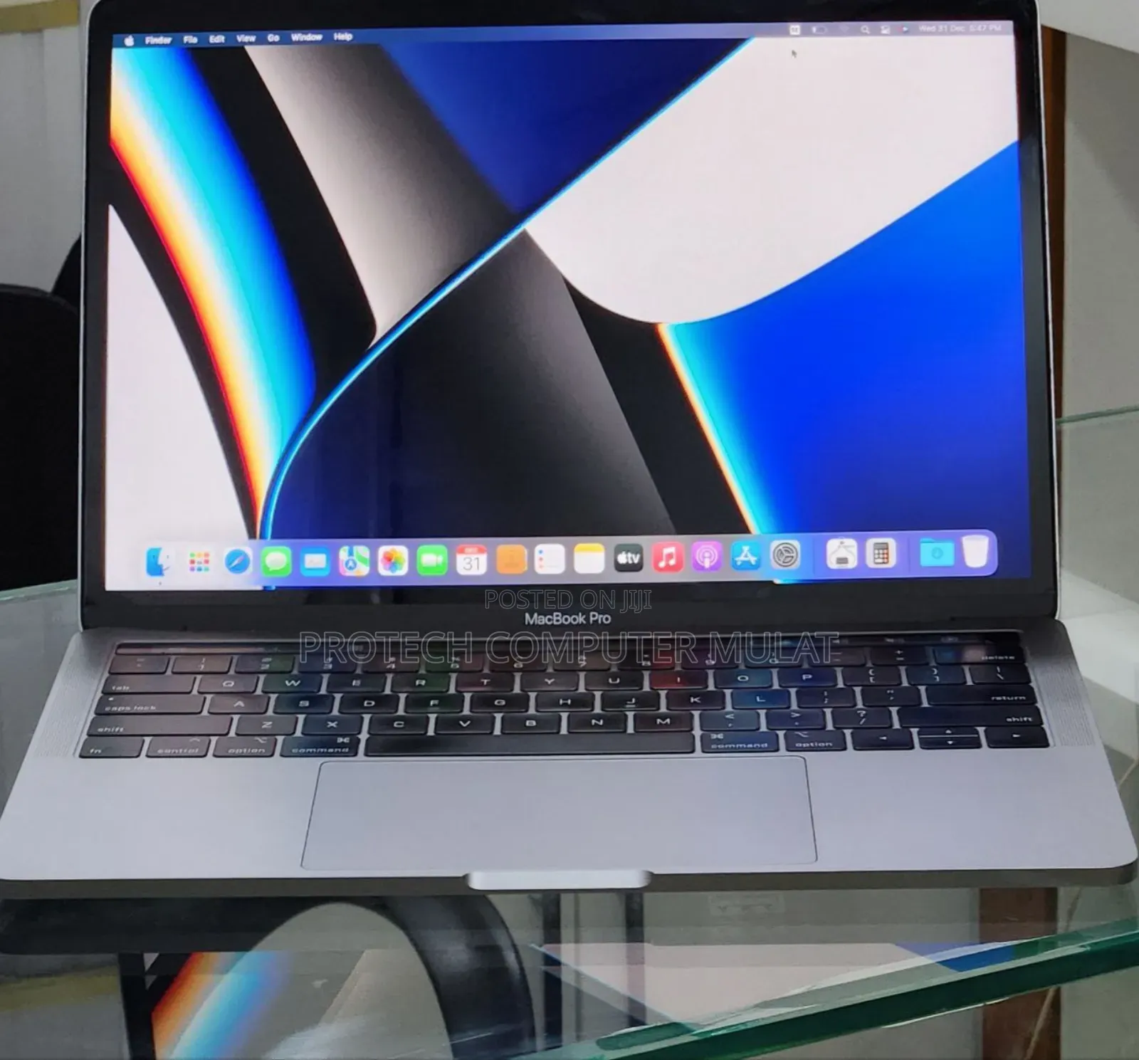New Laptop Apple MacBook Pro M1 16GB Apple M1 SSD 256GB