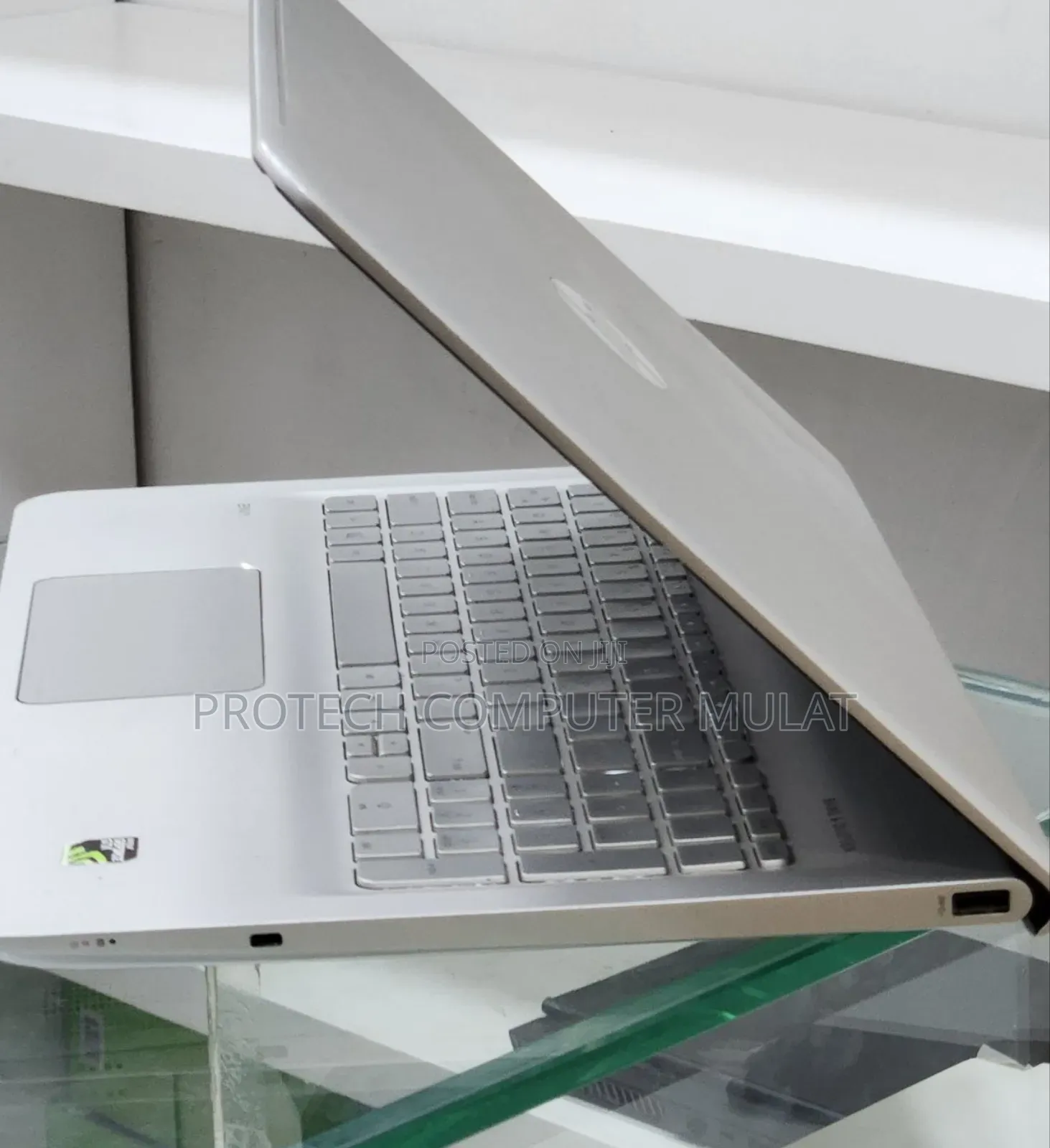 New Laptop HP Envy 15 16GB Intel Core i5 HDD+SSD 1T