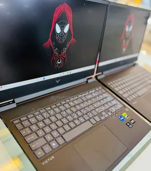 New Laptop HP 16GB Intel Core i7 SSD 1T