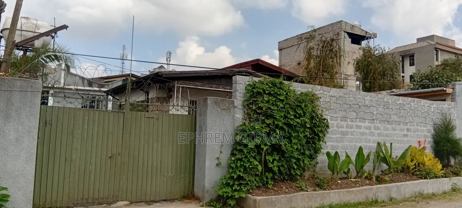 3bdrm House in Kolfe Keranio for sale