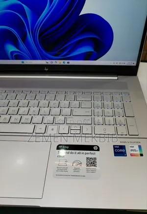 New Laptop HP 16GB Intel Core i7 SSD 512GB