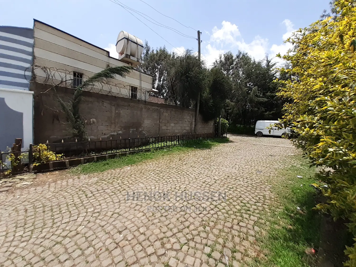 2bdrm House in Nifas Silk-Lafto for sale