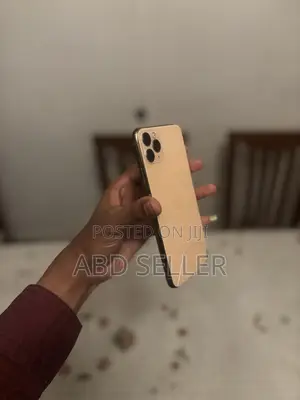 Apple iPhone 11 Pro Max 64 GB Gold