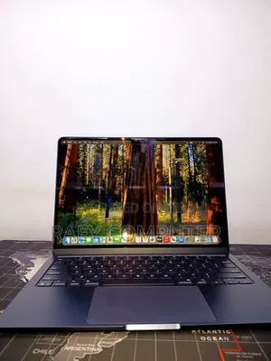 New Laptop Apple MacBook Pro 2024 M4 14-inch 16GB Apple M4 SSD 256GB