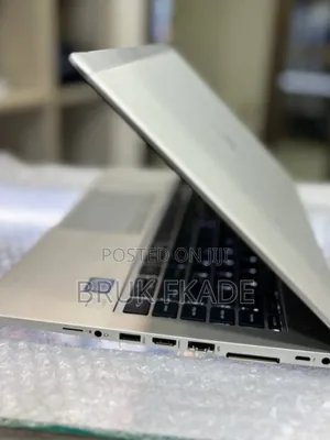 New Laptop HP EliteBook 830 G5 8GB Intel Core i5 SSD 512GB