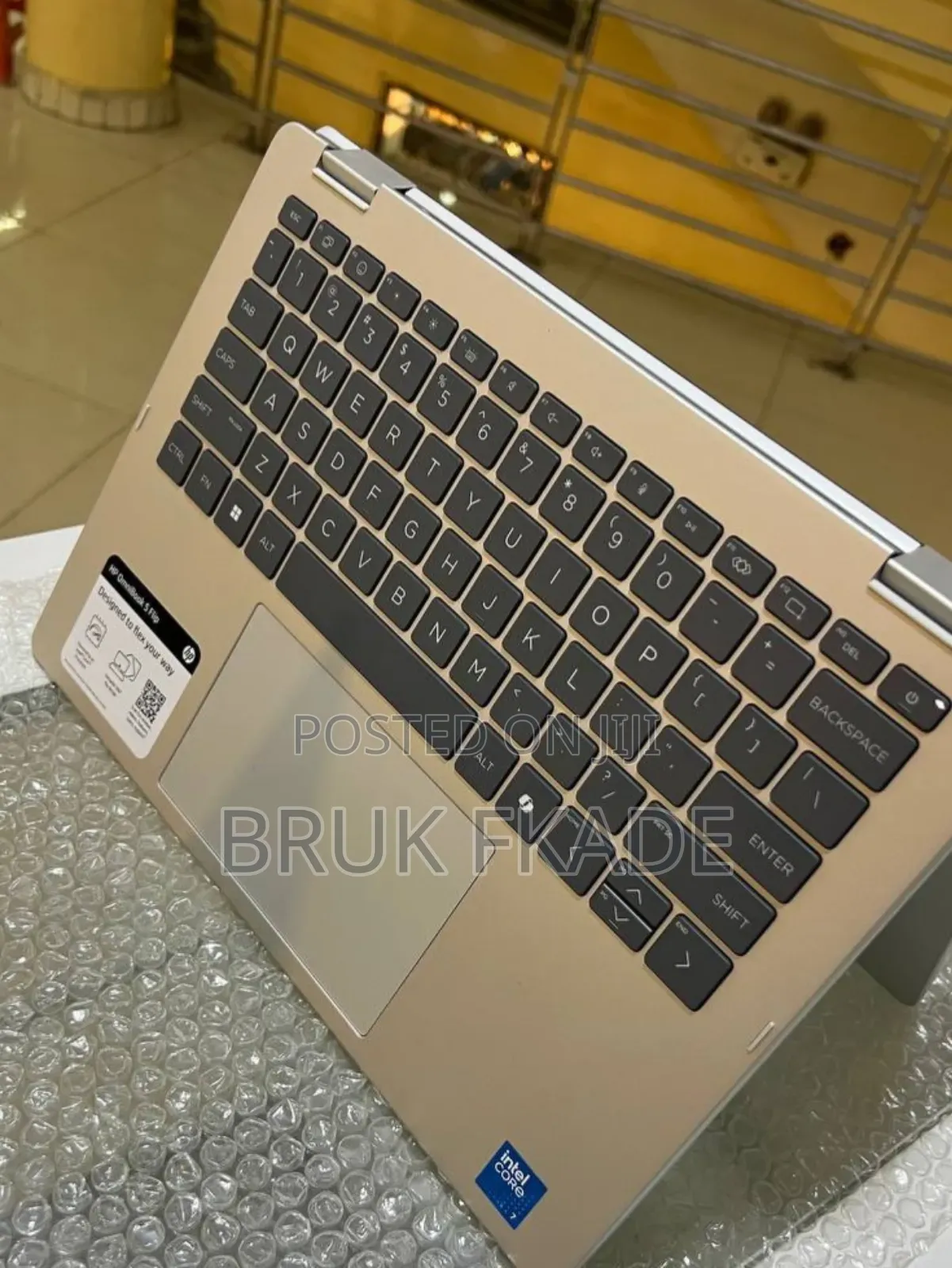 New Laptop HP OmniBook 5 14" 16GB Intel Core 7 SSD 512GB