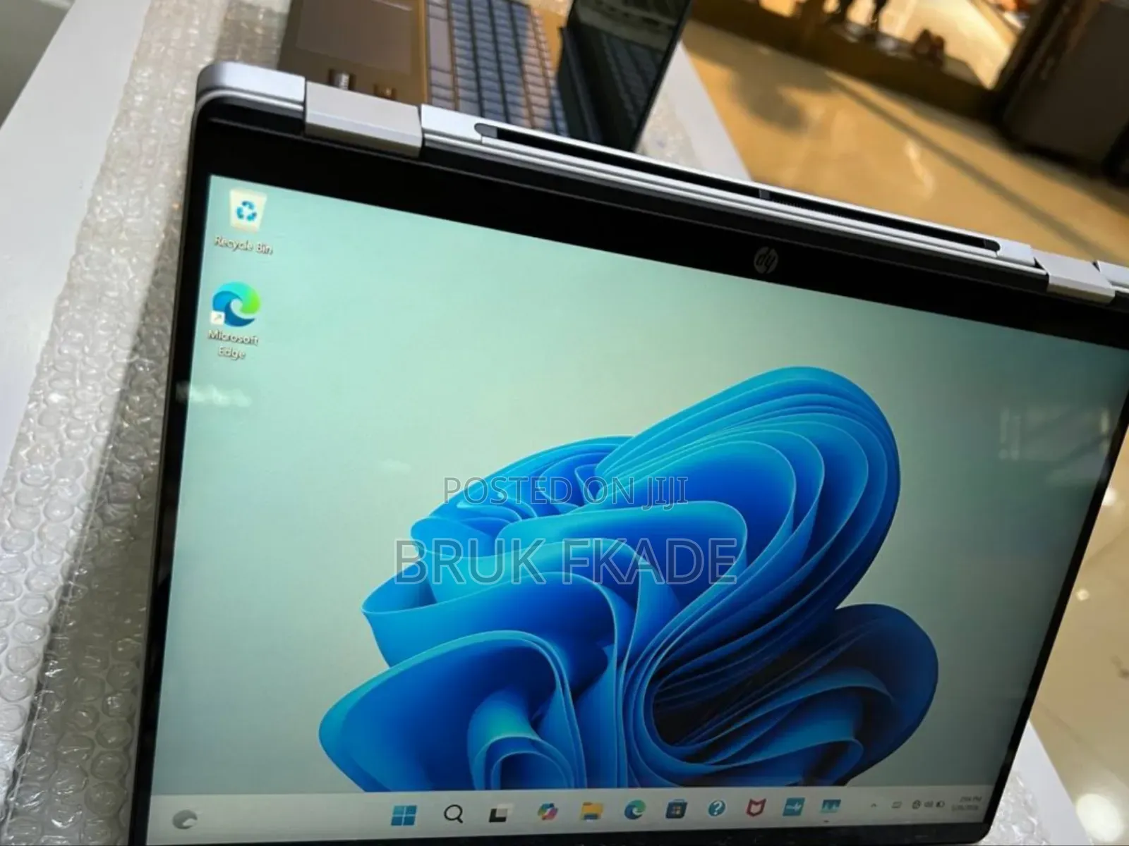 New Laptop HP OmniBook 5 14" 16GB Intel Core 7 SSD 512GB