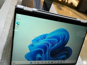New Laptop HP OmniBook 5 14" 16GB Intel Core 7 SSD 512GB