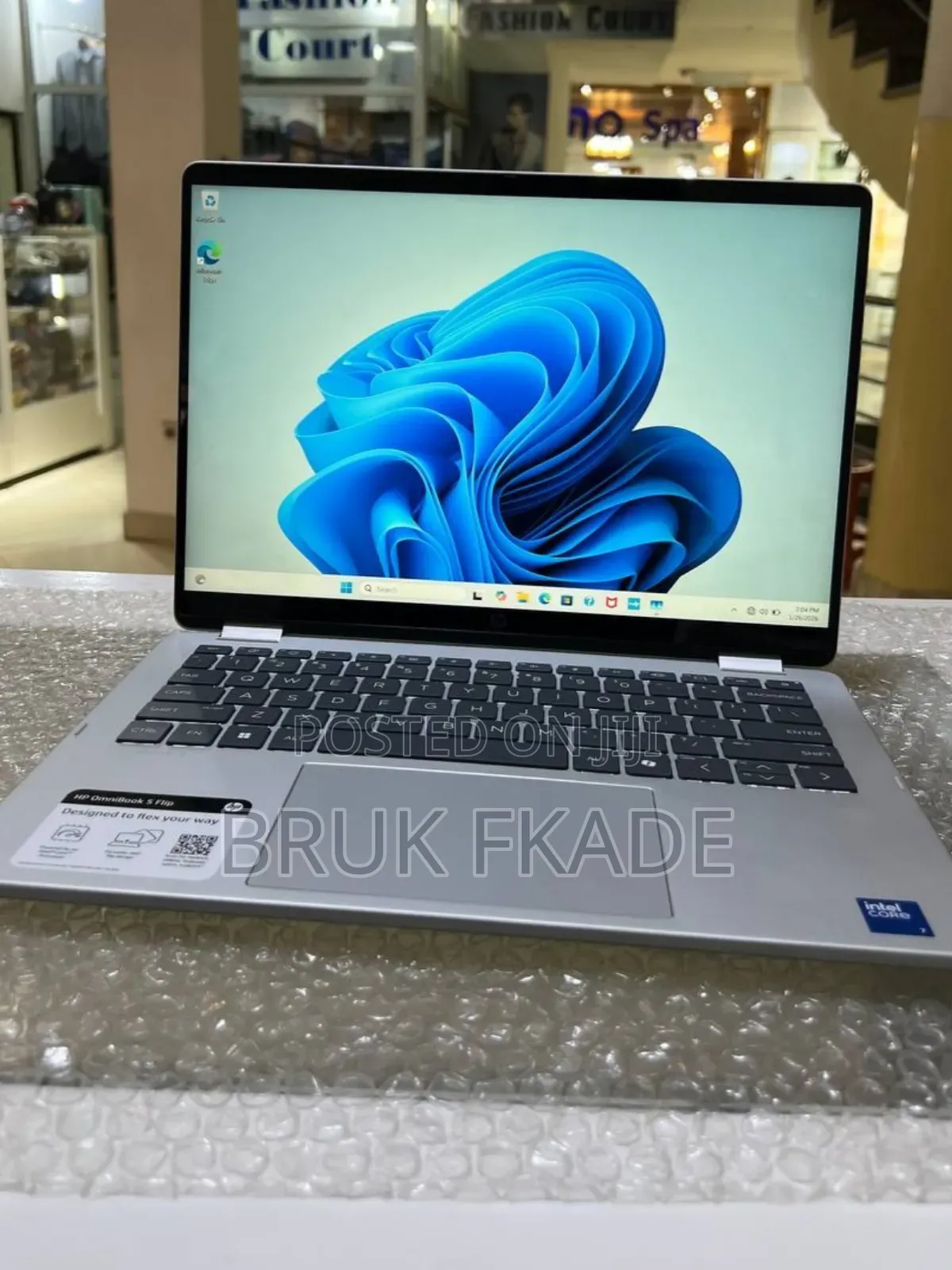 New Laptop HP OmniBook 5 14" 16GB Intel Core 7 SSD 512GB