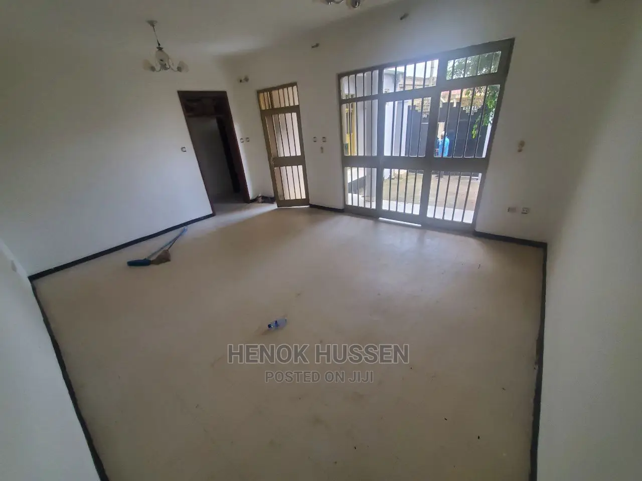 2bdrm House in Nifas Silk-Lafto for sale