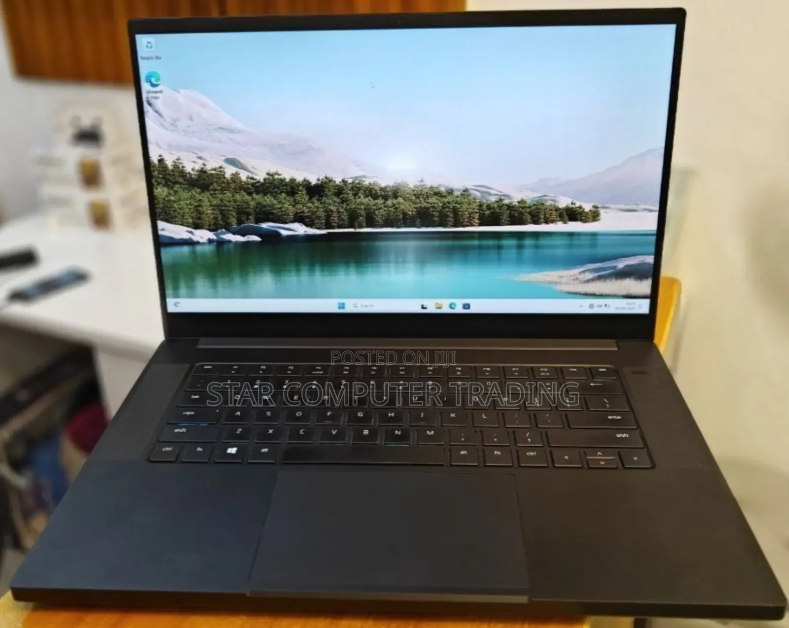 New Laptop Razer Blade 16GB Intel Core i7 SSD 512GB