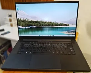 New Laptop Razer Blade 16GB Intel Core i7 SSD 512GB