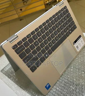 New Laptop HP OmniBook 5 14" 16GB Intel Core 7 SSD 512GB