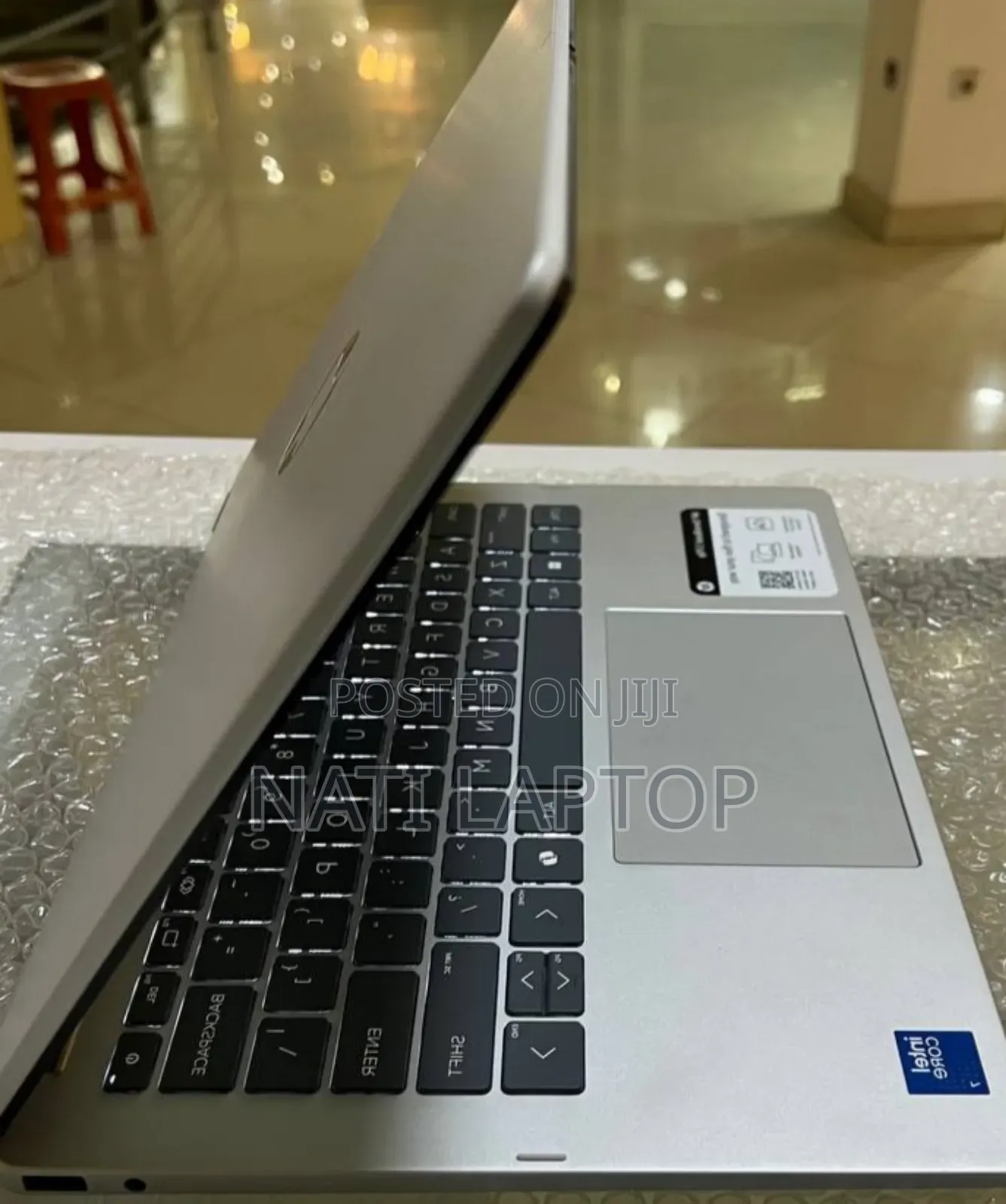 New Laptop HP OmniBook 5 14" 16GB Intel Core 7 SSD 512GB