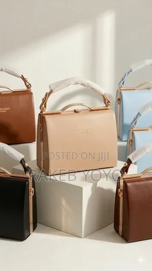 Vintage Inspired Hand Bag