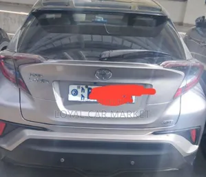 Toyota C-HR 2020 Gray