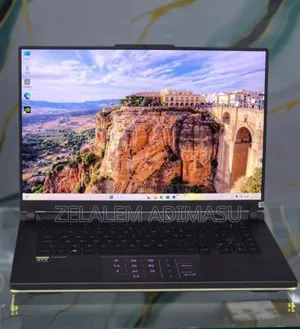 New Laptop Asus ROG Strix G15 16GB Intel Core i9 SSD 1T