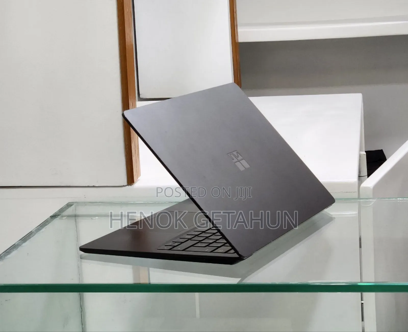 New Laptop Microsoft Surface Laptop 4 16GB Intel Core i7 SSD 512GB