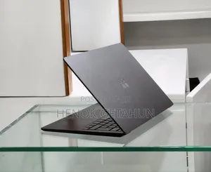 New Laptop Microsoft Surface Laptop 4 16GB Intel Core i7 SSD 512GB