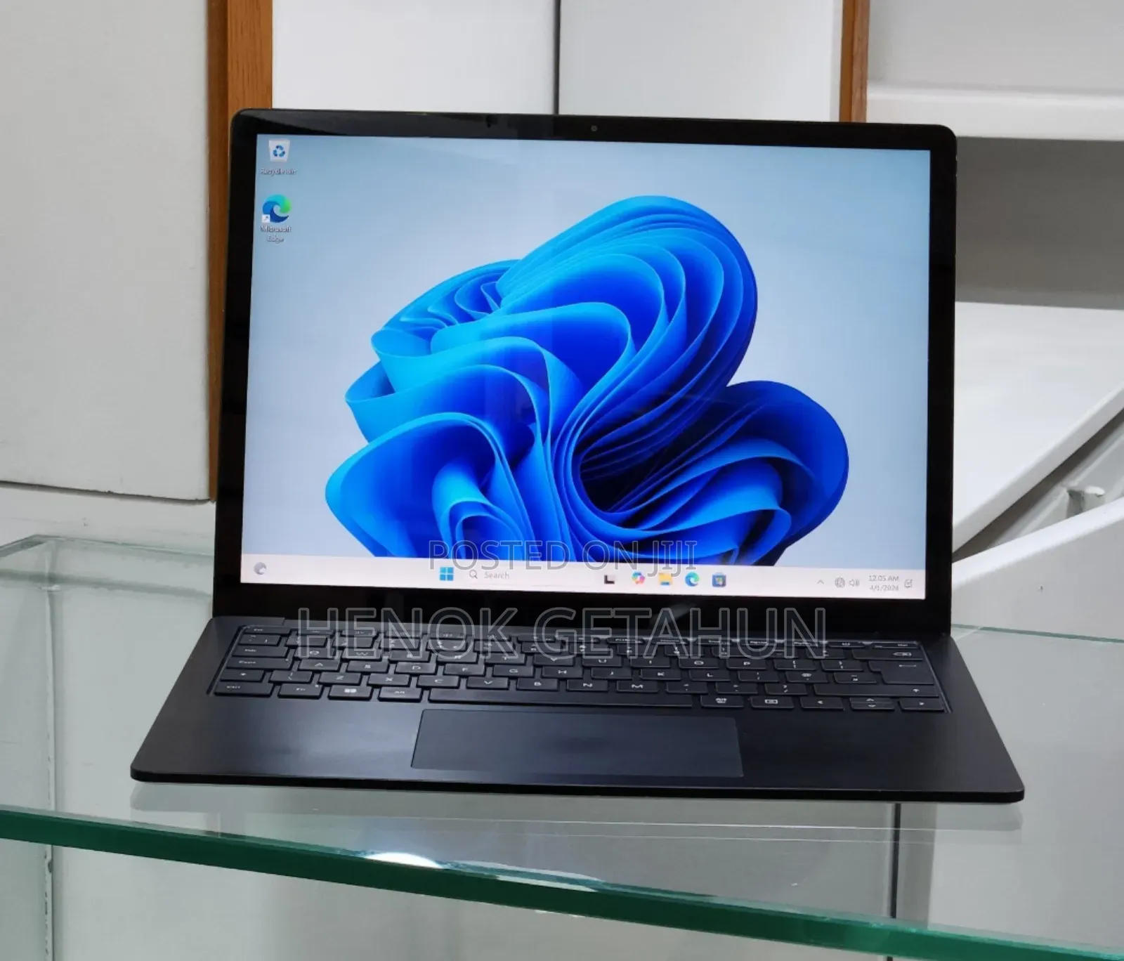 New Laptop Microsoft Surface Laptop 4 16GB Intel Core i7 SSD 512GB