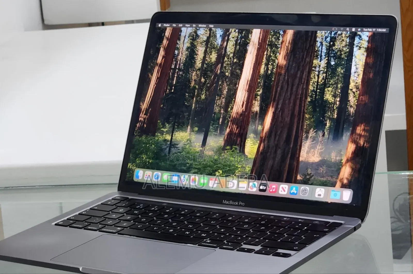 New Laptop Apple MacBook Pro M1 8GB Apple M1 SSD 256GB