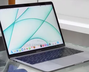 New Laptop Apple MacBook Pro 2019 16GB Intel Core i7 SSD 1T