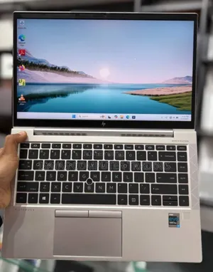New Laptop HP EliteBook 830 G8 16GB Intel Core i7 SSD 512GB
