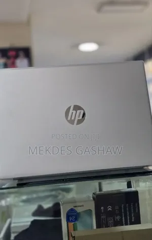 New Laptop HP Pavilion 15-cs3063cl 16GB Intel Core i7 SSD 1T