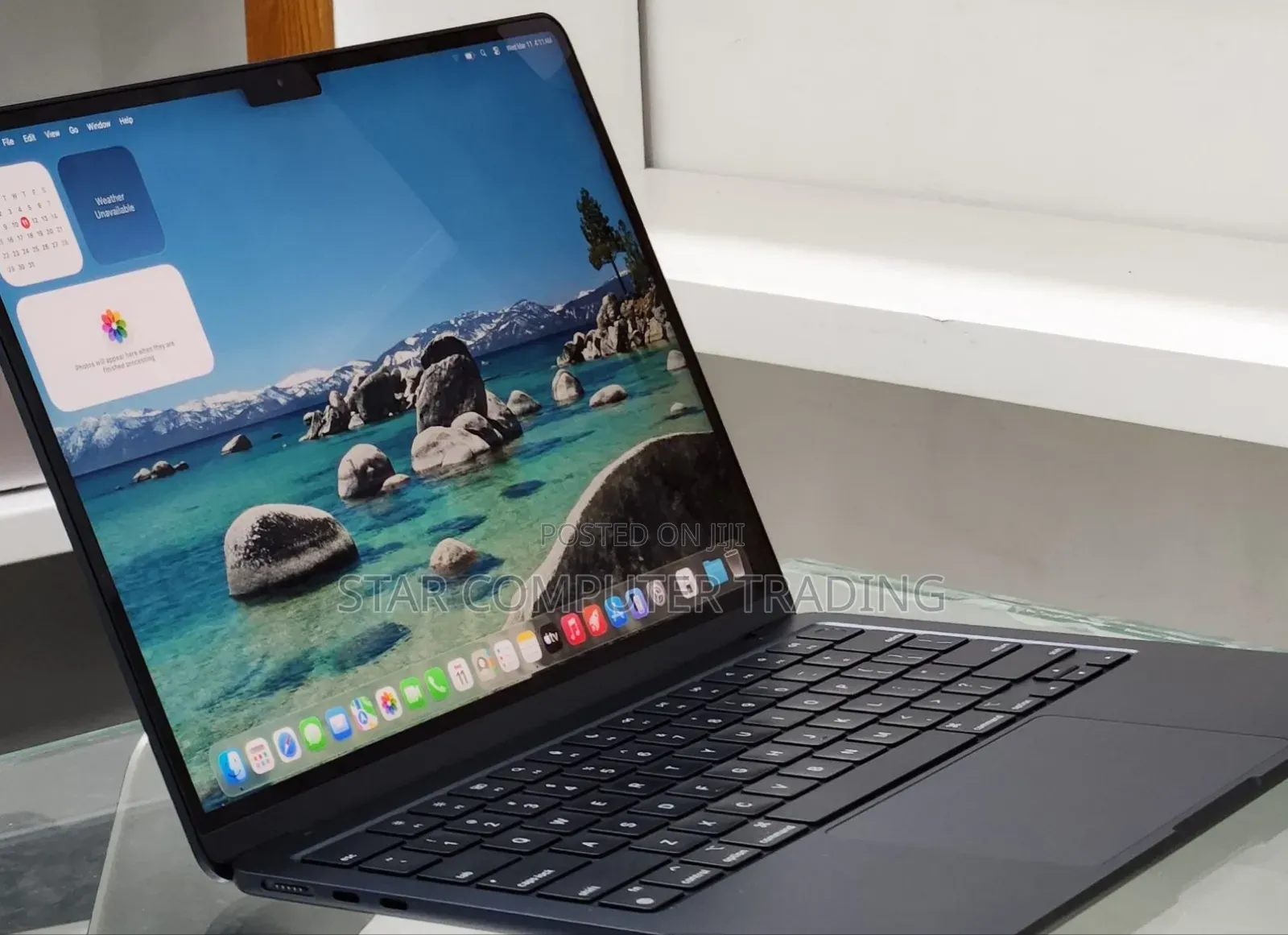 New Laptop Apple MacBook Air 2024 M3 13-inch 16GB Apple M3 SSD 512GB