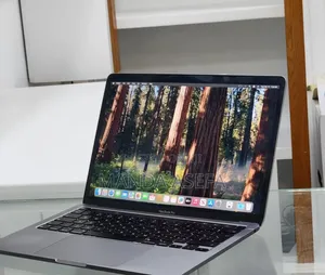 New Laptop Apple MacBook Pro M1 8GB Apple M1 SSD 256GB