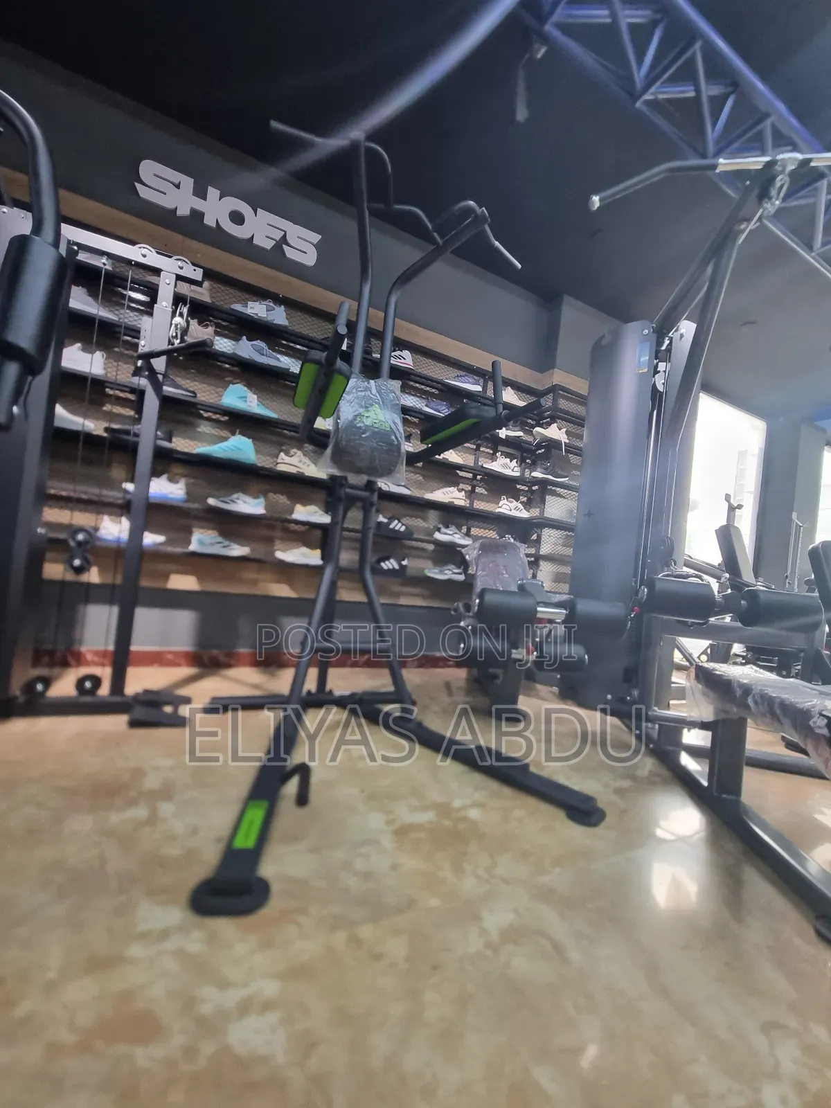 Pull Up Bar