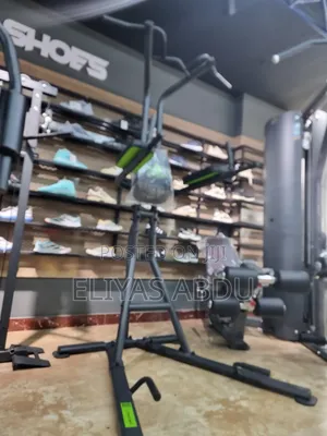 Pull Up Bar