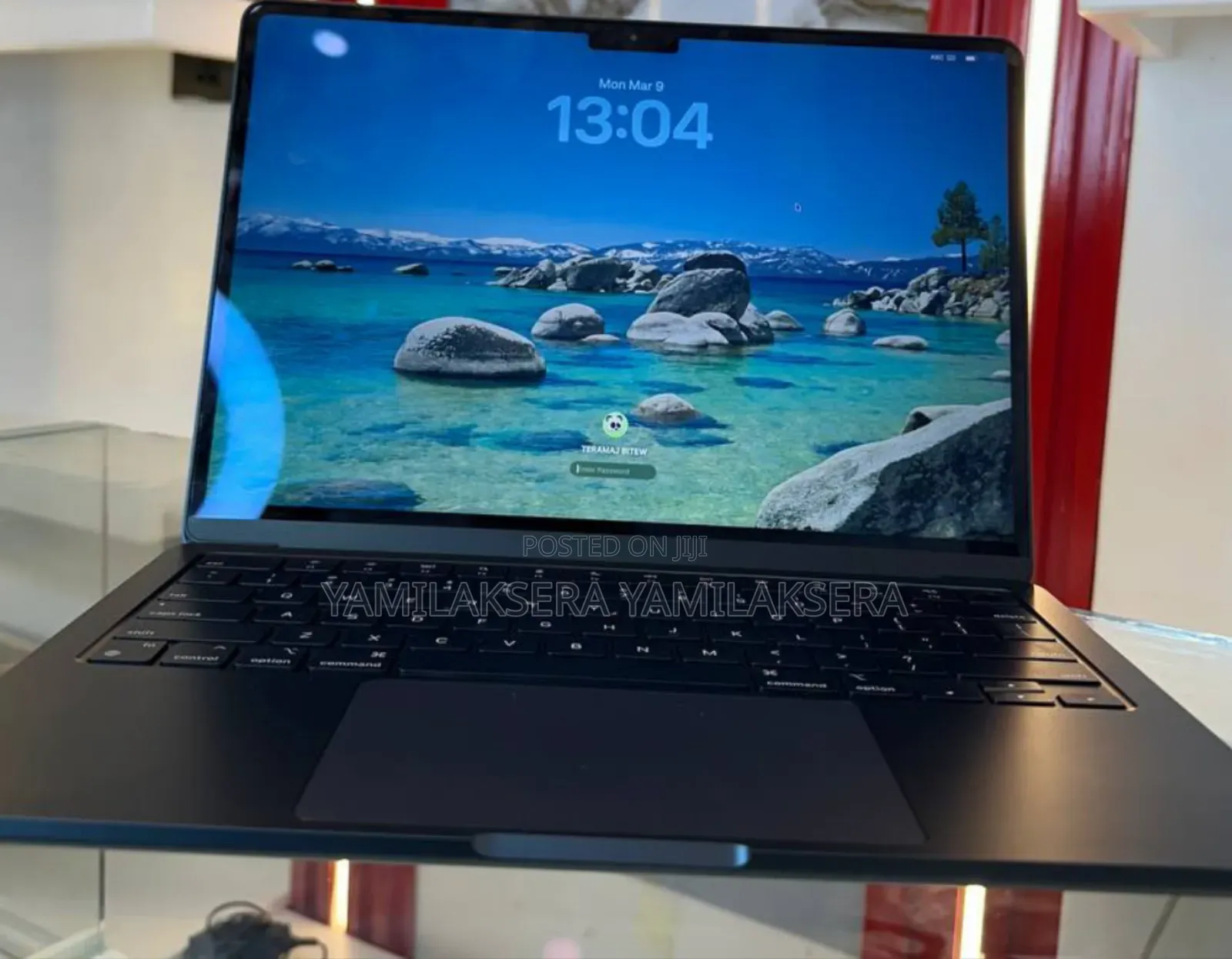 New Laptop Apple MacBook Air 2024 M3 13-inch 16GB Apple M3 SSD 512GB
